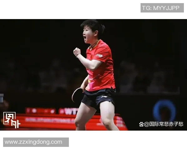 足球明星勇敢面对侏儒症挑战展现不屈精神与拼搏意志